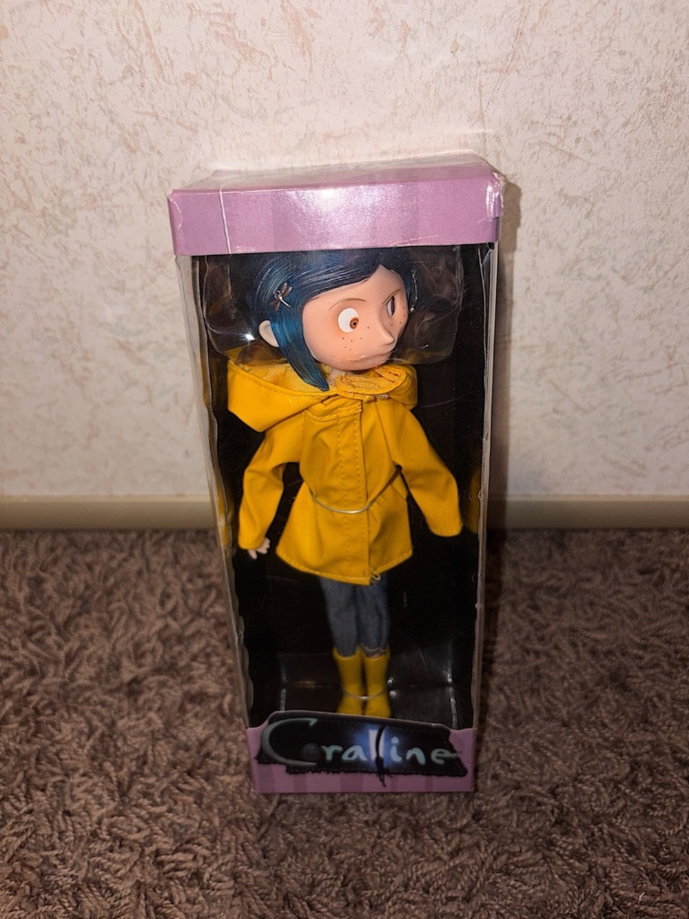LAIKA Coraline Yellow Raincoat 7 Inch Bendy Doll